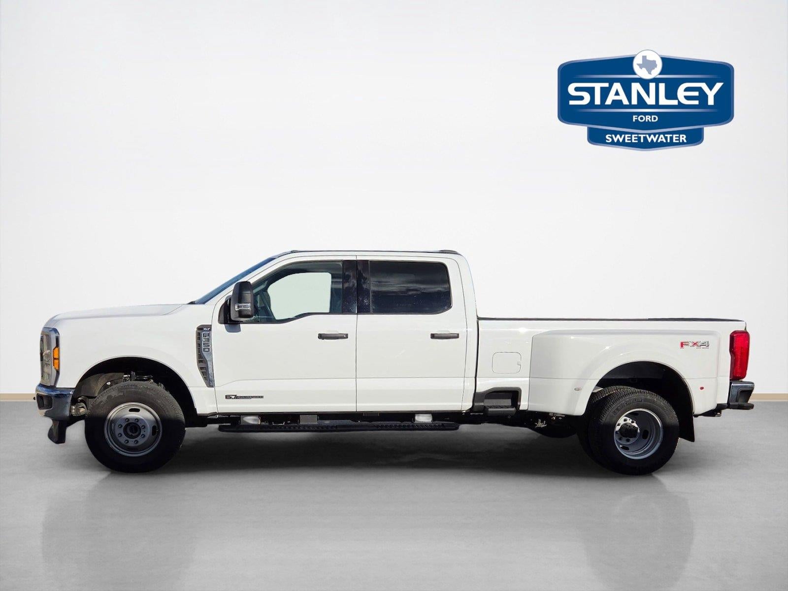2025 Ford Super Duty F-350 DRW XLT