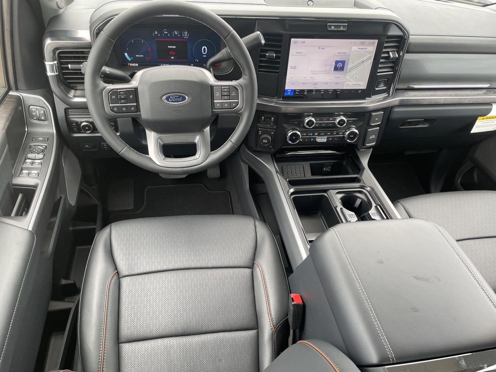 2026 Ford Super Duty F-350 DRW LARIAT