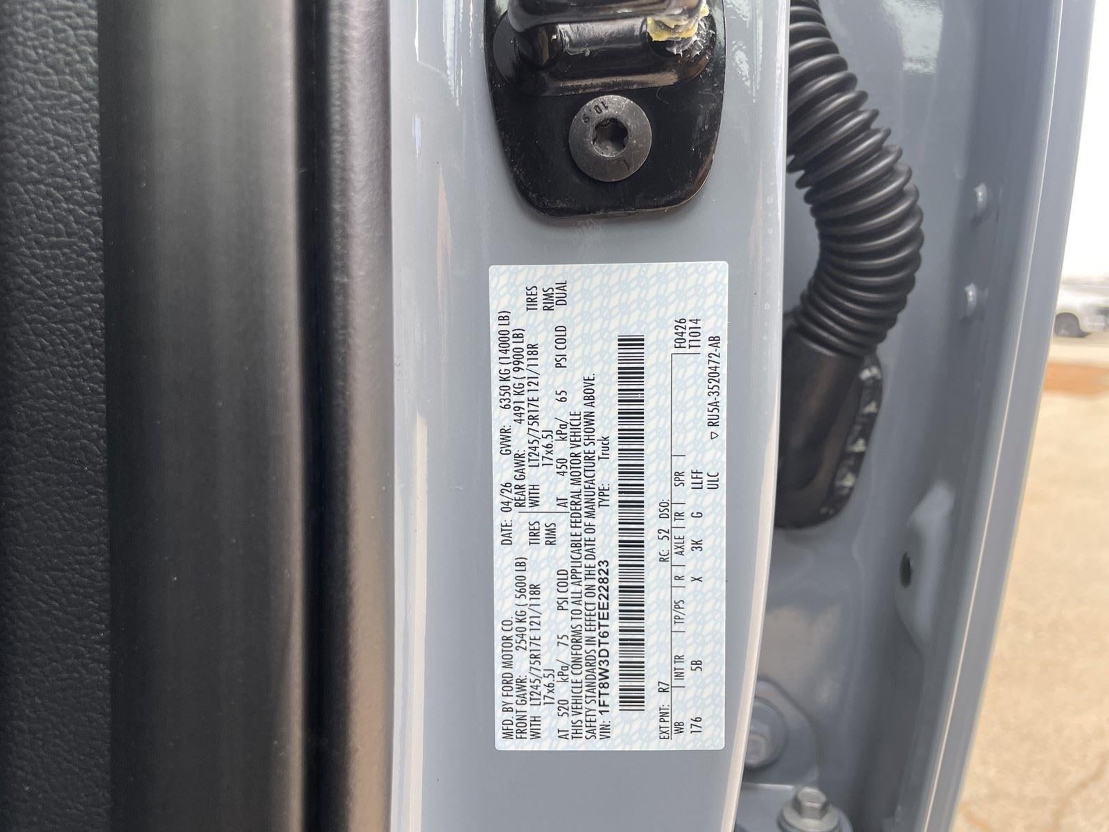 2026 Ford Super Duty F-350 DRW LARIAT