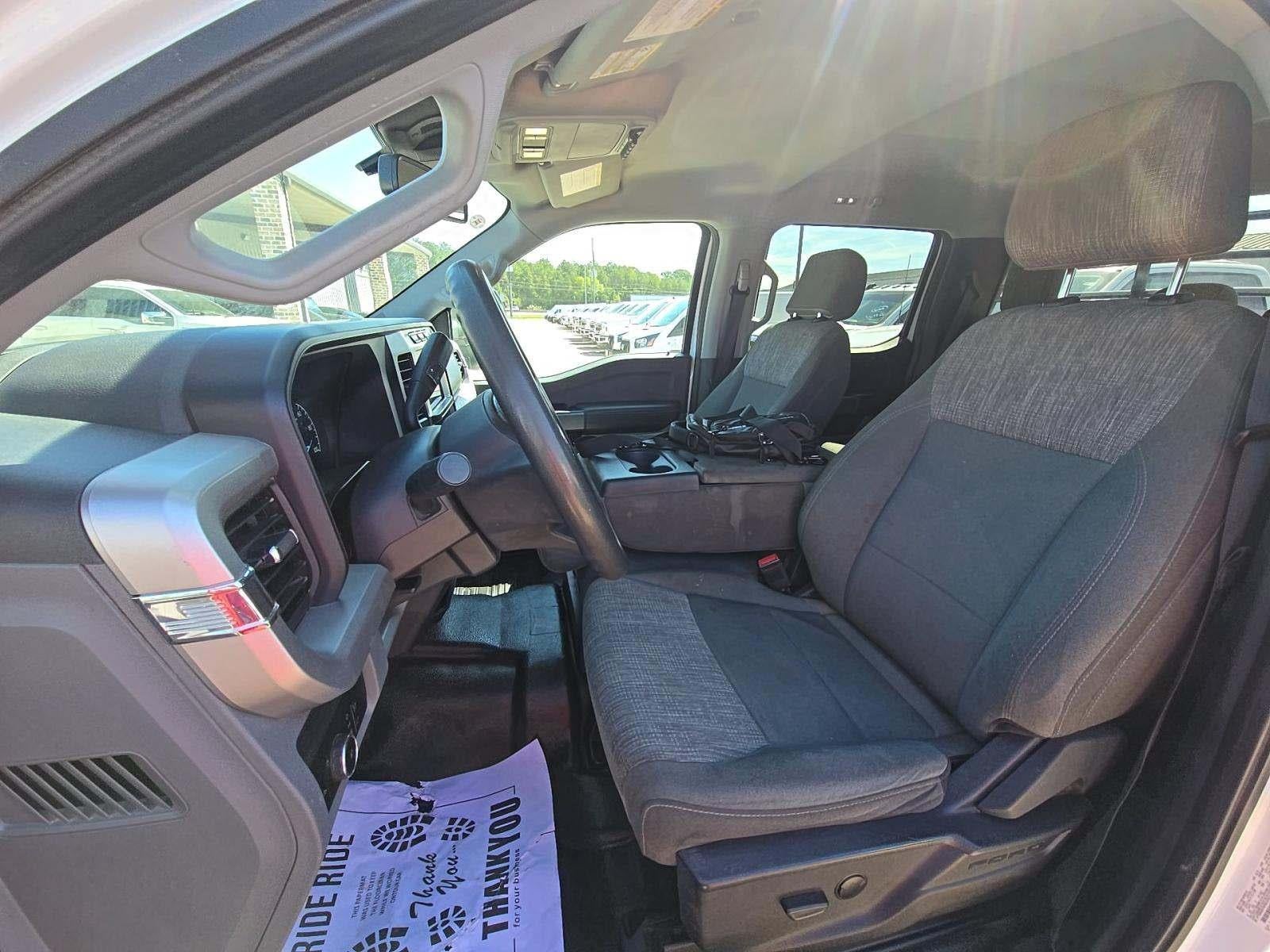 2023 Ford Super Duty F-350 DRW XLT