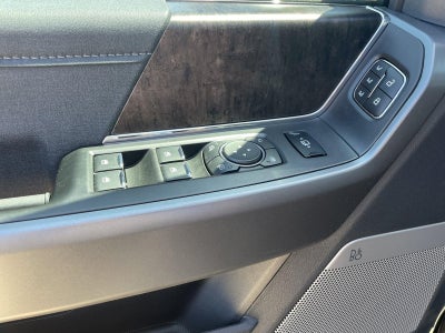 2026 Ford Super Duty F-350 DRW LARIAT