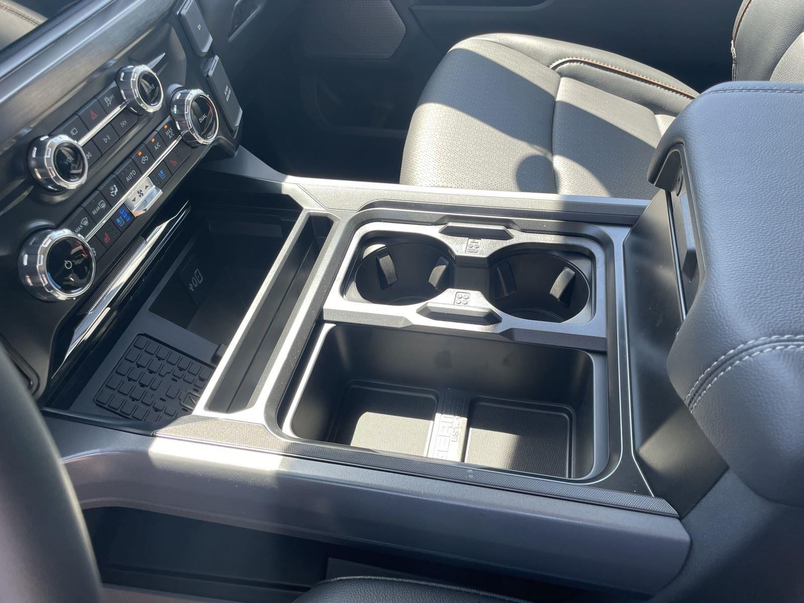 2026 Ford Super Duty F-350 DRW LARIAT