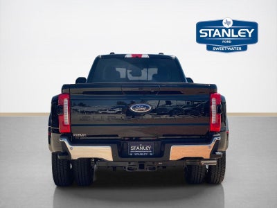 2026 Ford Super Duty F-350 DRW LARIAT