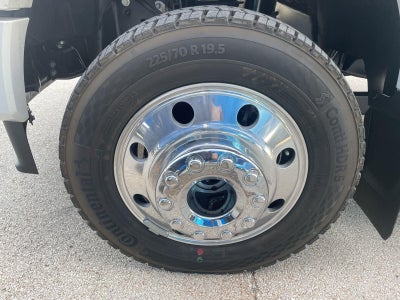 2026 Ford Super Duty F-450 DRW XLT