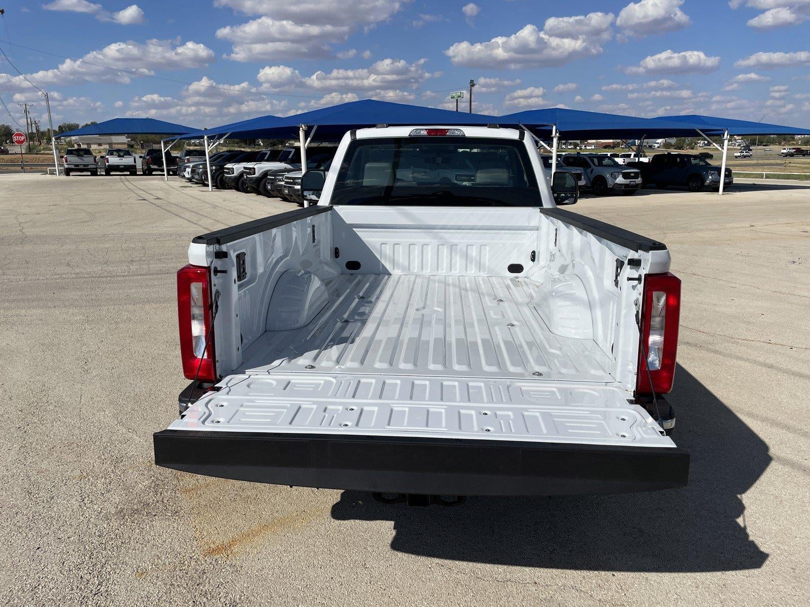 2027 Ford Super Duty F-250 Srw XLT