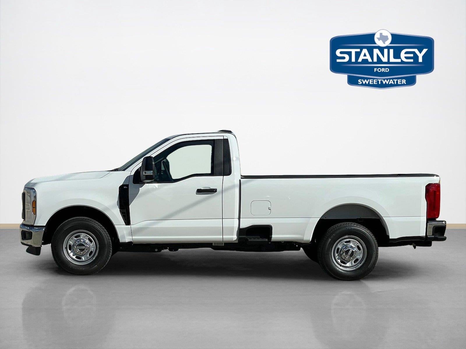 2027 Ford Super Duty F-250 Srw XLT