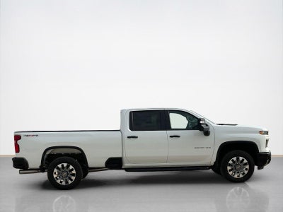 2025 Chevrolet Silverado 2500HD Custom