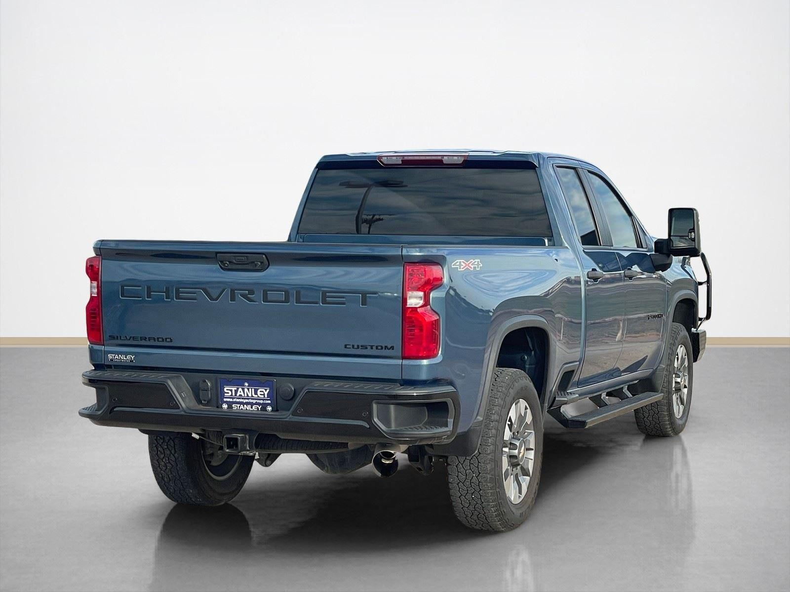 2024 Chevrolet Silverado 2500HD Custom