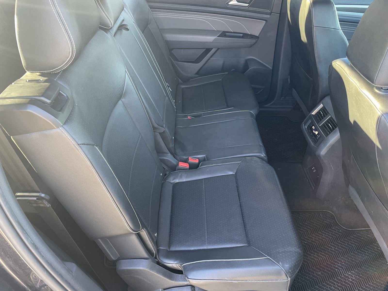 2022 Volkswagen Atlas 2.0T SE w/Technology