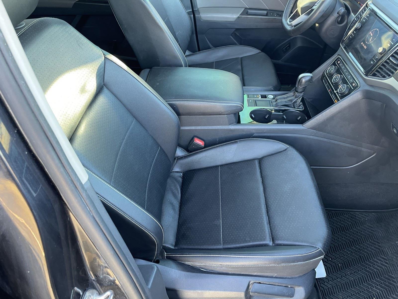 2022 Volkswagen Atlas 2.0T SE w/Technology