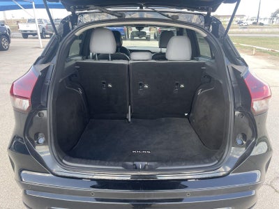 2022 Nissan Kicks SR