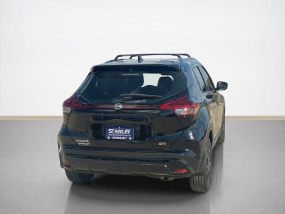 2022 Nissan Kicks SR