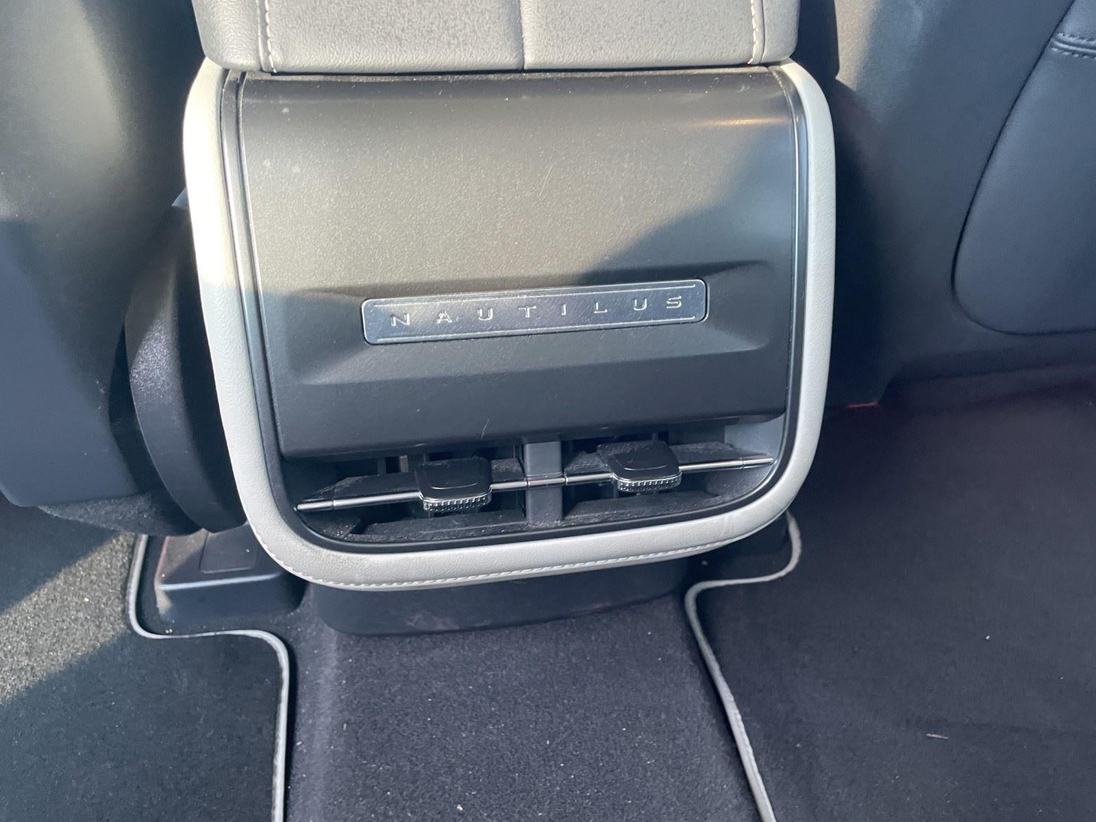 2024 Lincoln Nautilus Reserve