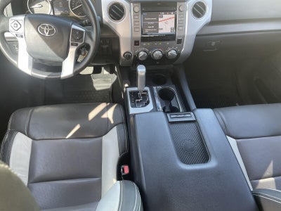 2017 Toyota Tundra SR5