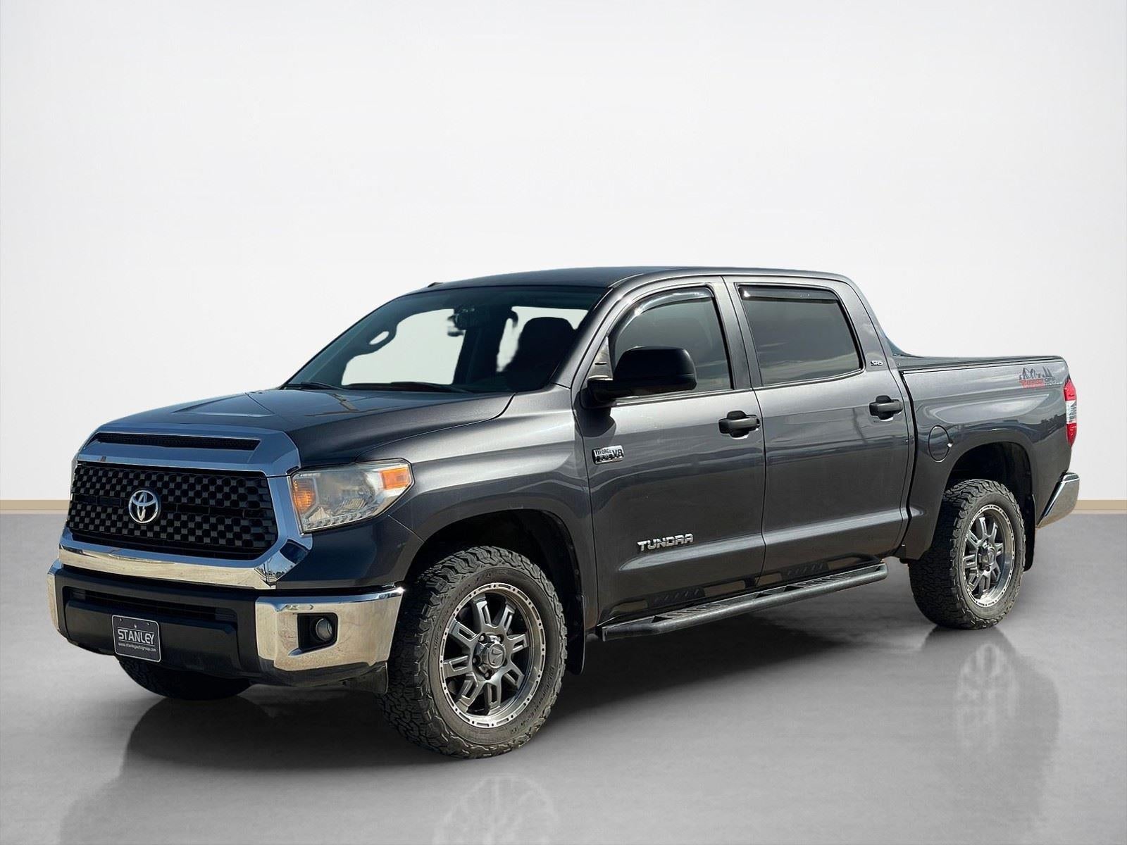 2017 Toyota Tundra SR5