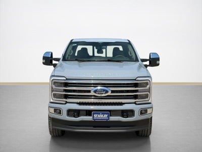 2026 Ford Super Duty F-350® Platinum®