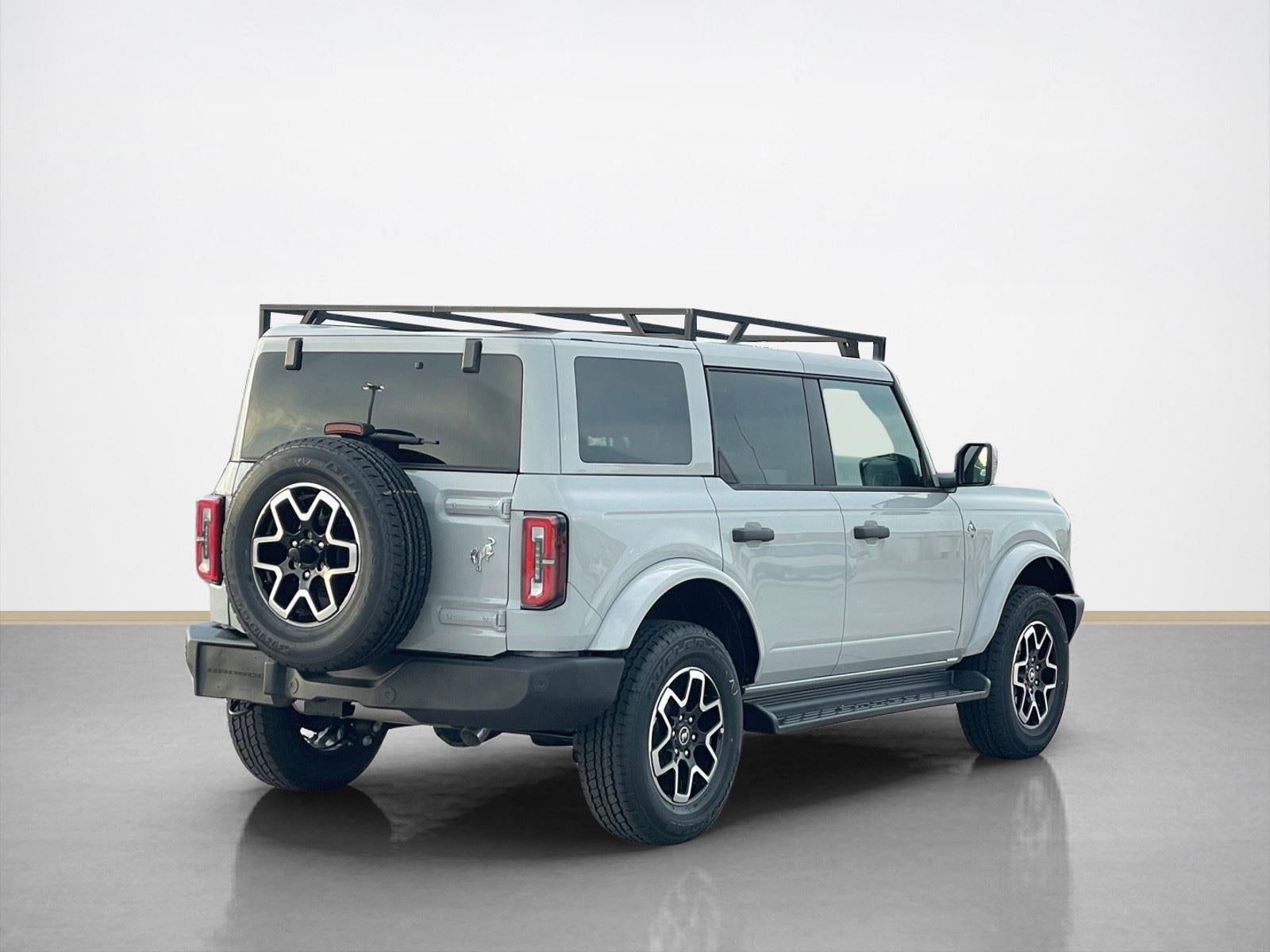 2026 Ford Bronco Outer Banks®