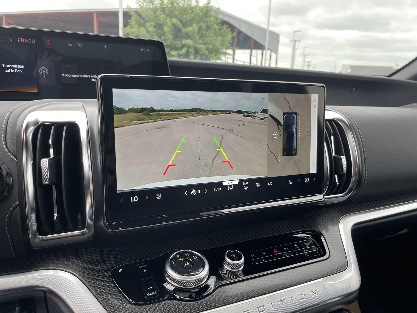 2026 Ford Expedition Platinum®