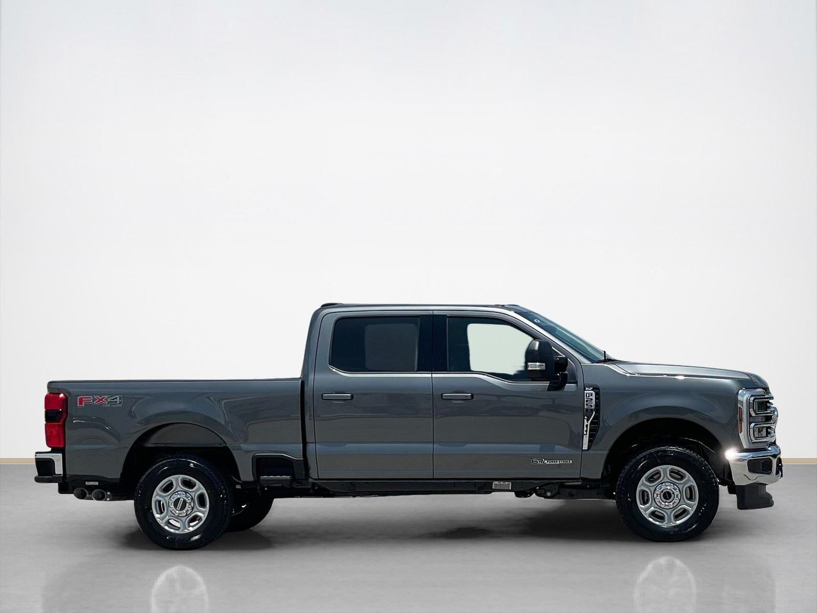 2026 Ford Super Duty F-250® XLT