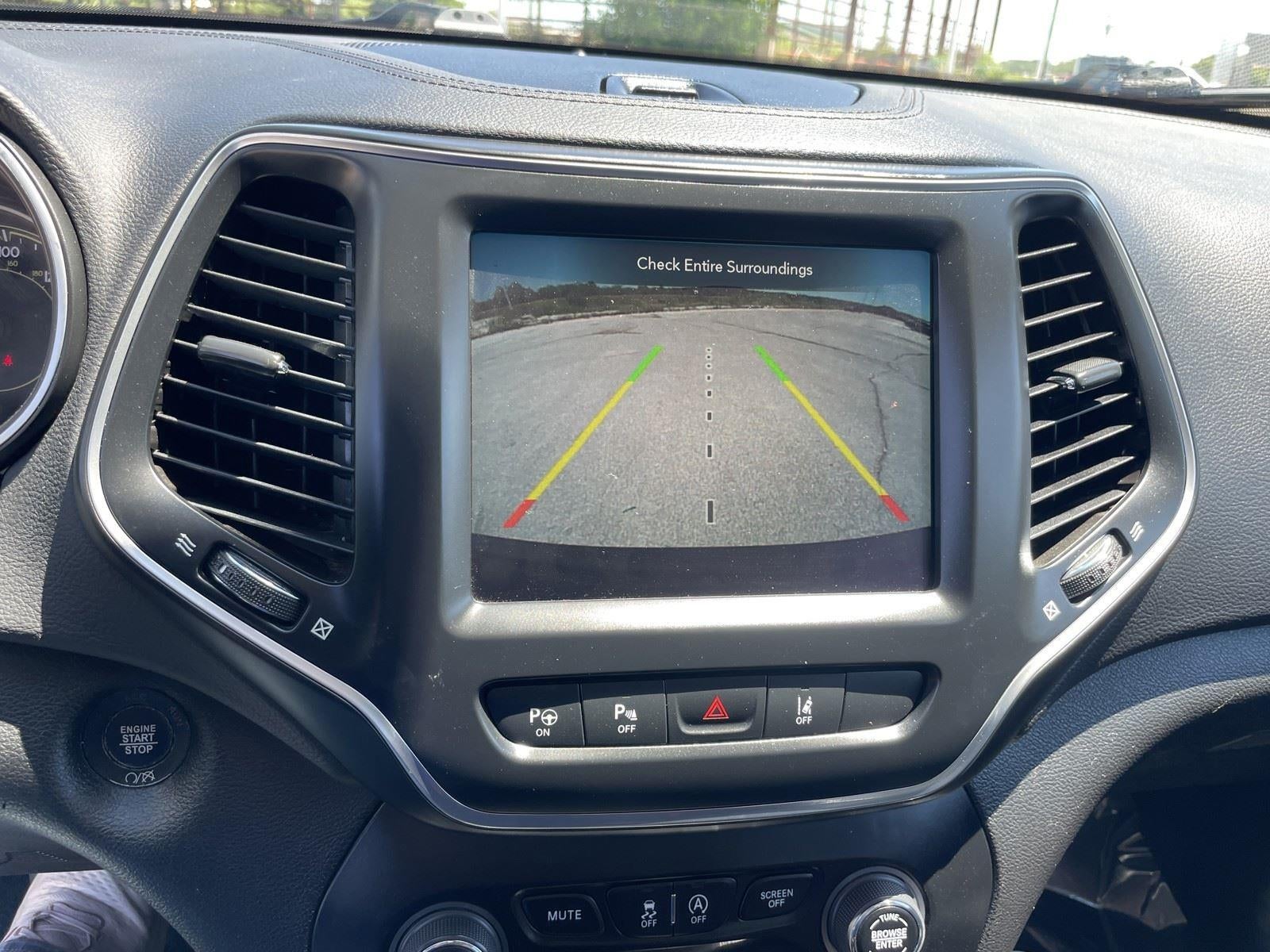 2023 Jeep Cherokee Altitude Lux