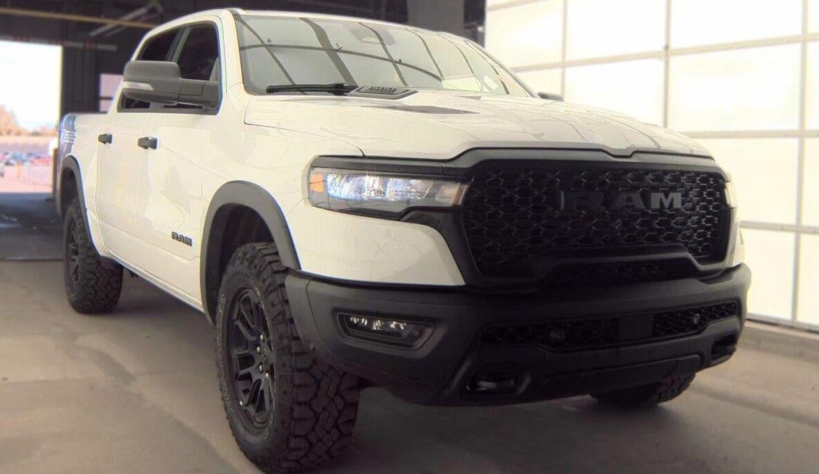 2026 RAM 1500 REBEL 4X4 CREW CAB 5'7 B