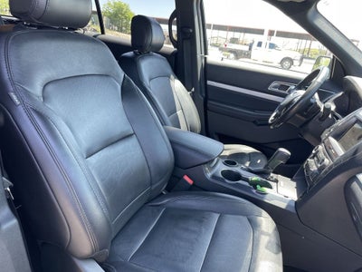 2017 Ford Explorer XLT, 202A, LEATHER, 3RD ROW, 2.3L L4