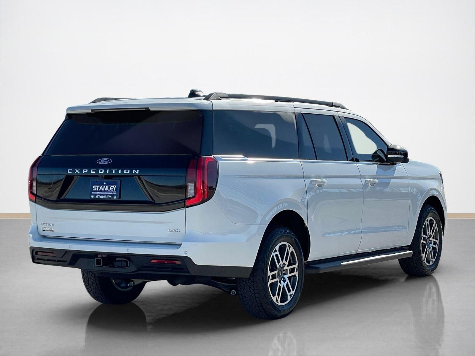 2026 Ford Expedition Max Active
