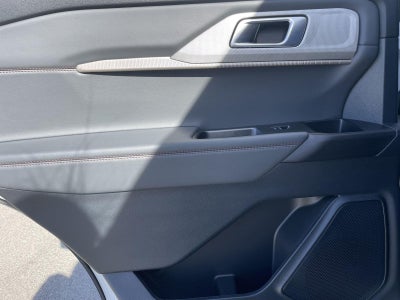 2026 Ford Explorer Active w/100A Pkg