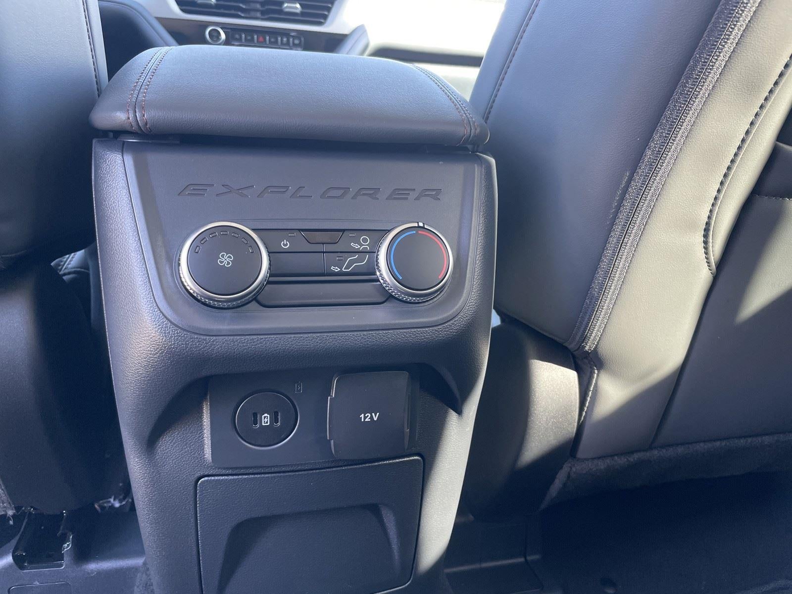 2026 Ford Explorer Active w/100A Pkg