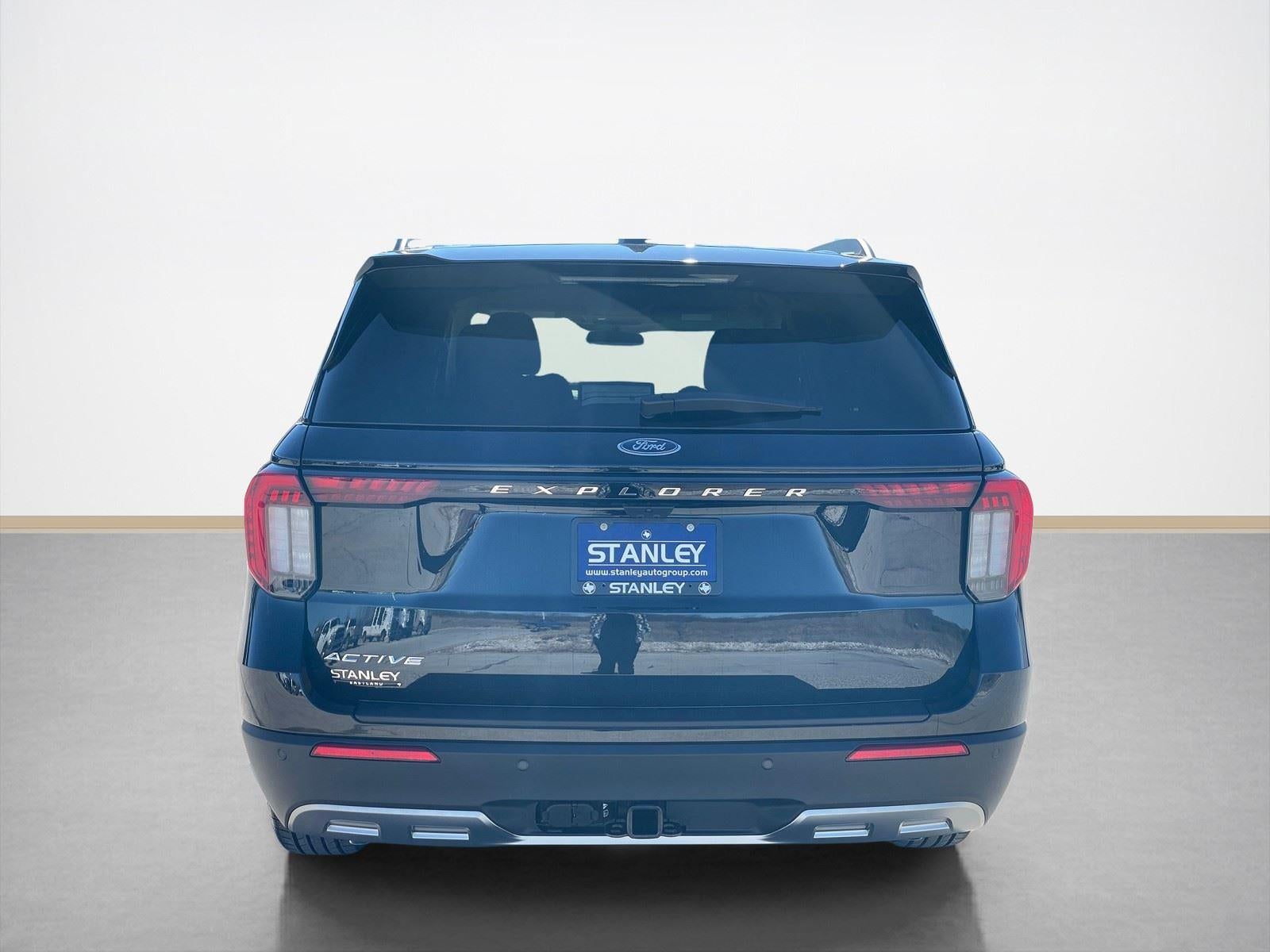 2026 Ford Explorer Active w/100A Pkg