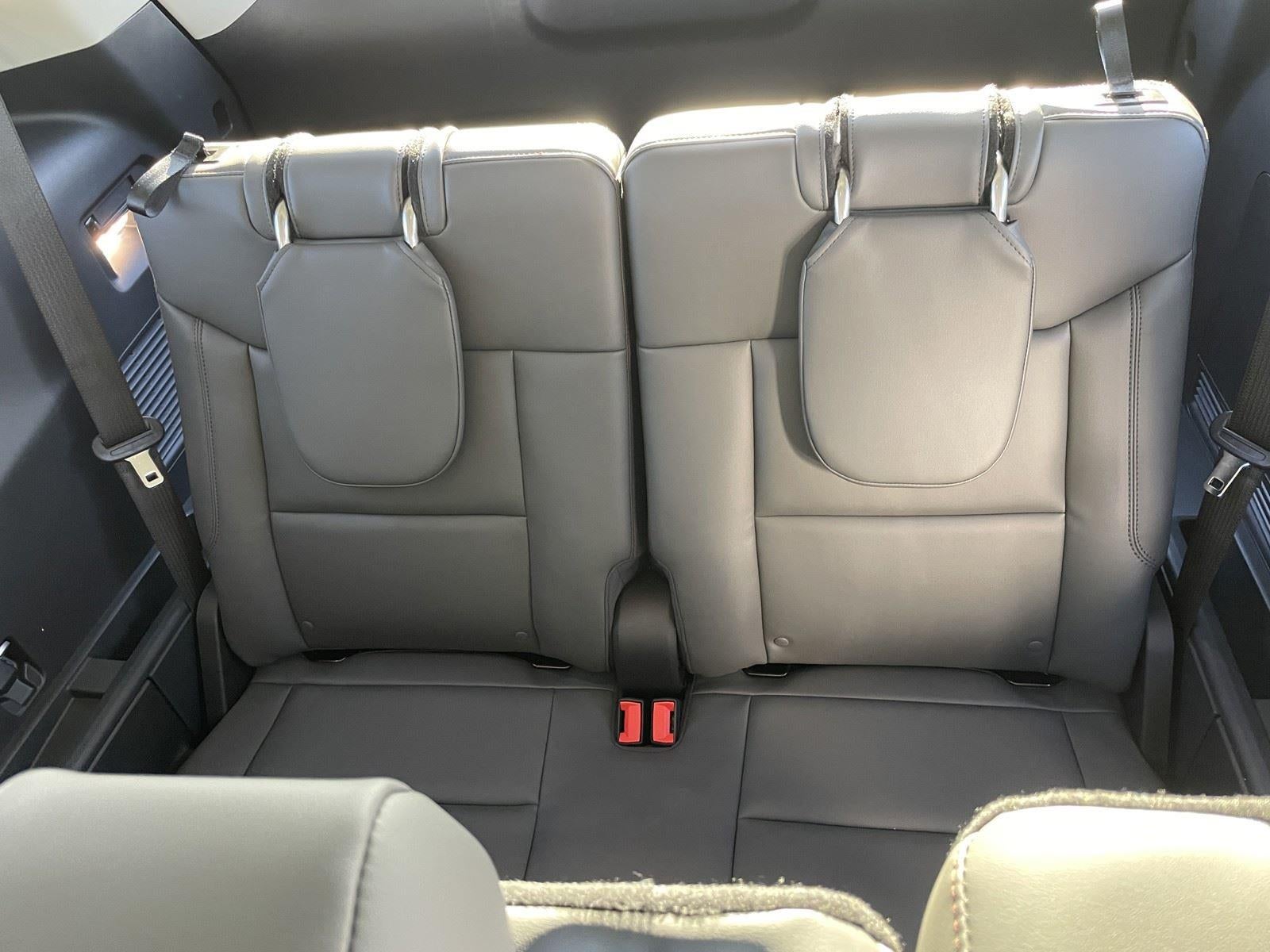 2026 Ford Explorer Active (100A)