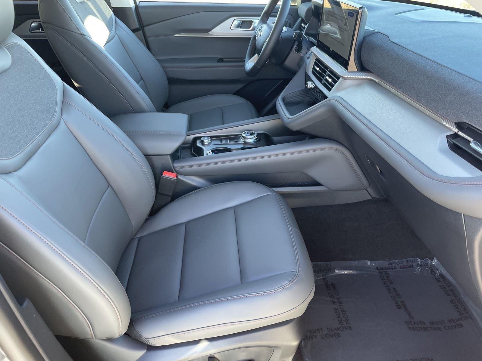 2026 Ford Explorer Active (100A)