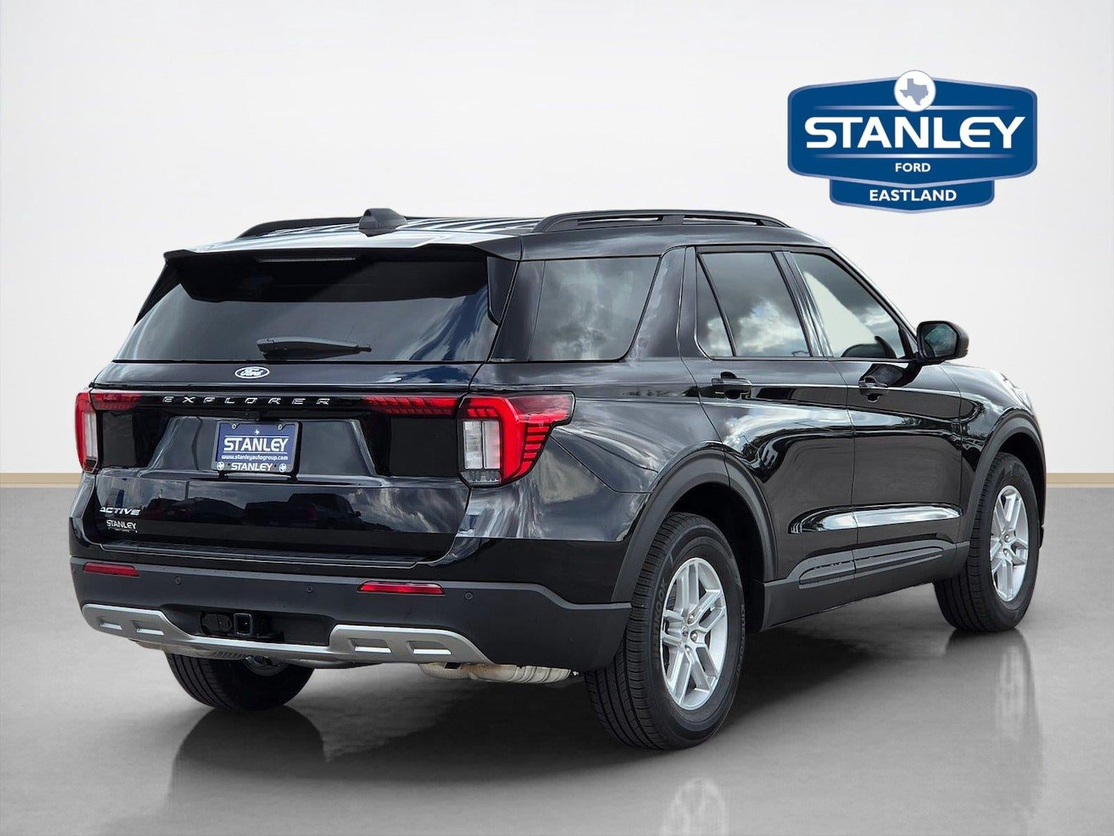 2027 Ford Explorer Active w/200A Pkg