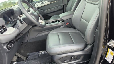 2027 Ford Explorer Active w/200A Pkg