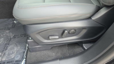 2027 Ford Explorer Active w/200A Pkg
