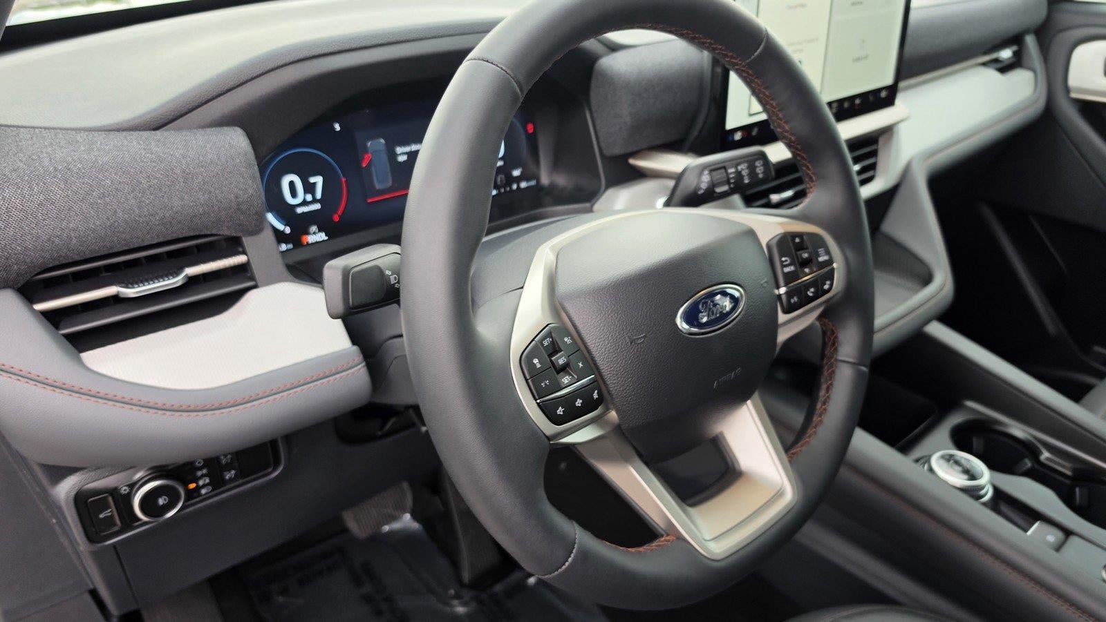 2027 Ford Explorer Active w/200A Pkg