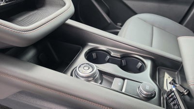 2027 Ford Explorer Active w/200A Pkg