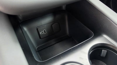 2027 Ford Explorer Active w/200A Pkg