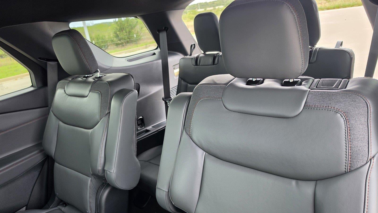 2027 Ford Explorer Active w/200A Pkg