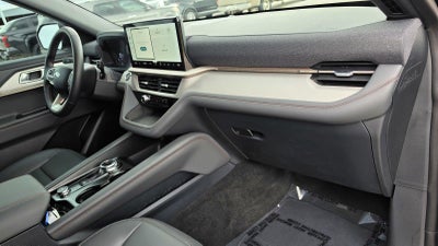 2027 Ford Explorer Active w/200A Pkg