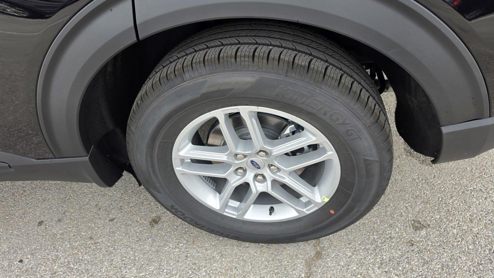 2027 Ford Explorer Active w/200A Pkg