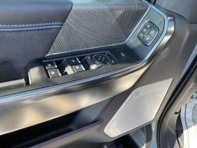 2025 Ford Super Duty F-250 SRW Platinum