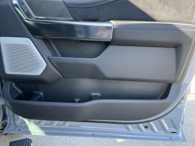 2025 Ford Super Duty F-250 SRW Platinum