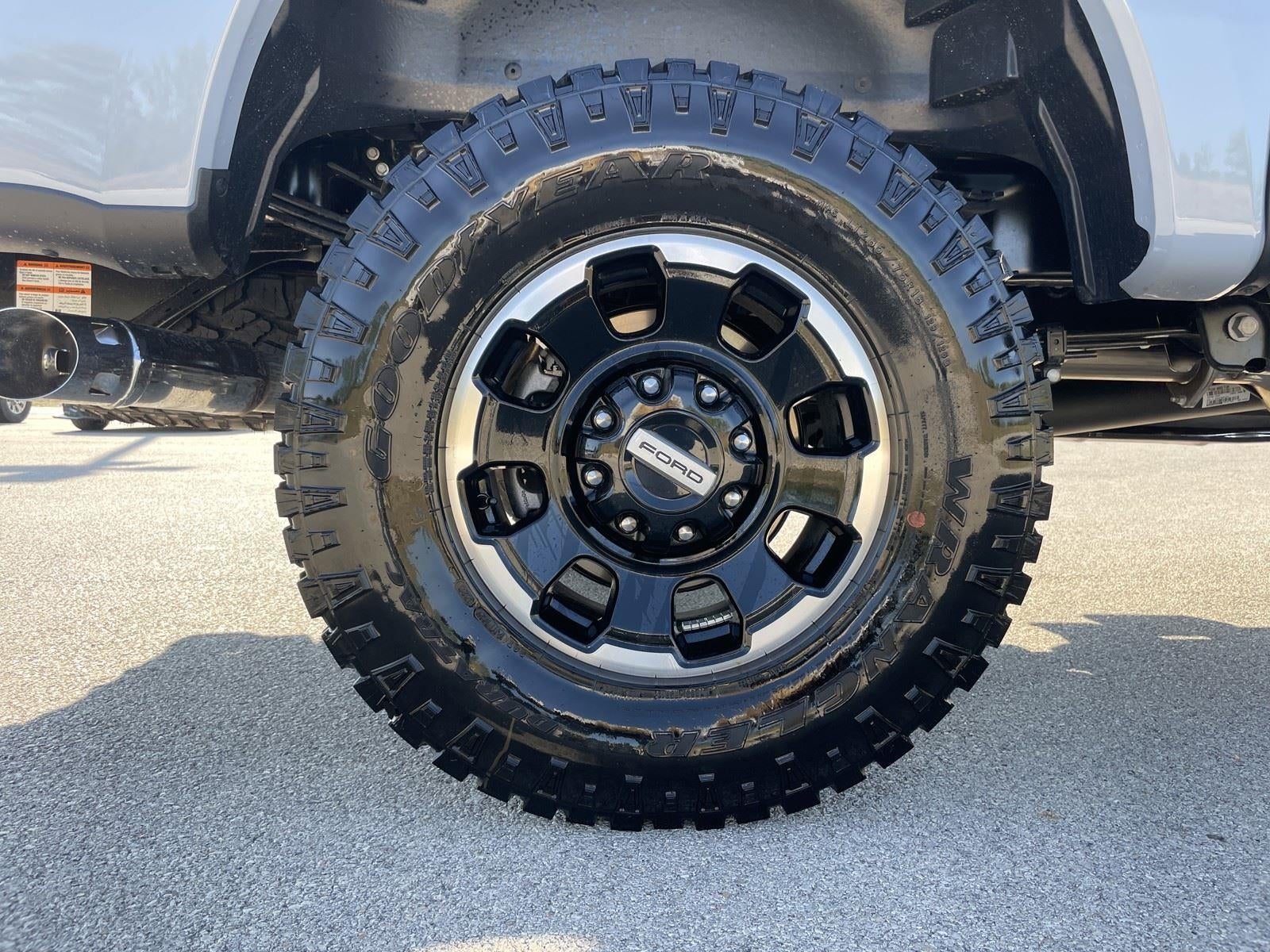 2025 Ford Super Duty F-250 SRW Platinum