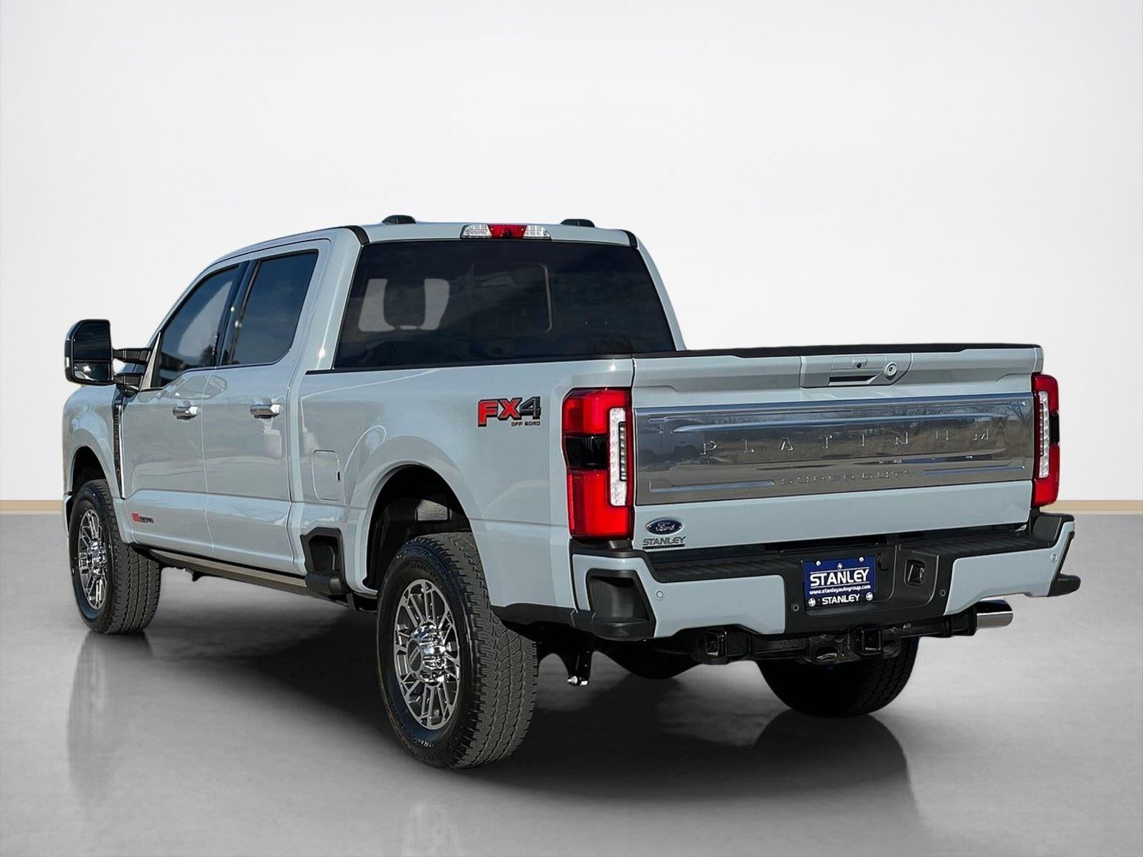 2026 Ford Super Duty F-250 SRW Platinum