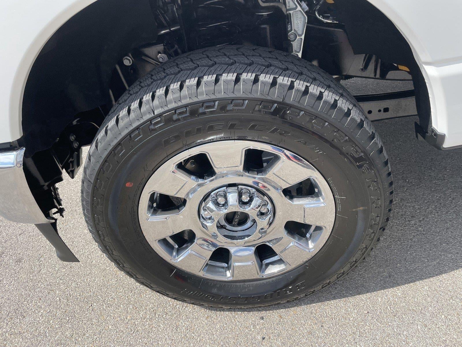 2027 Ford Super Duty F-250 SRW LARIAT