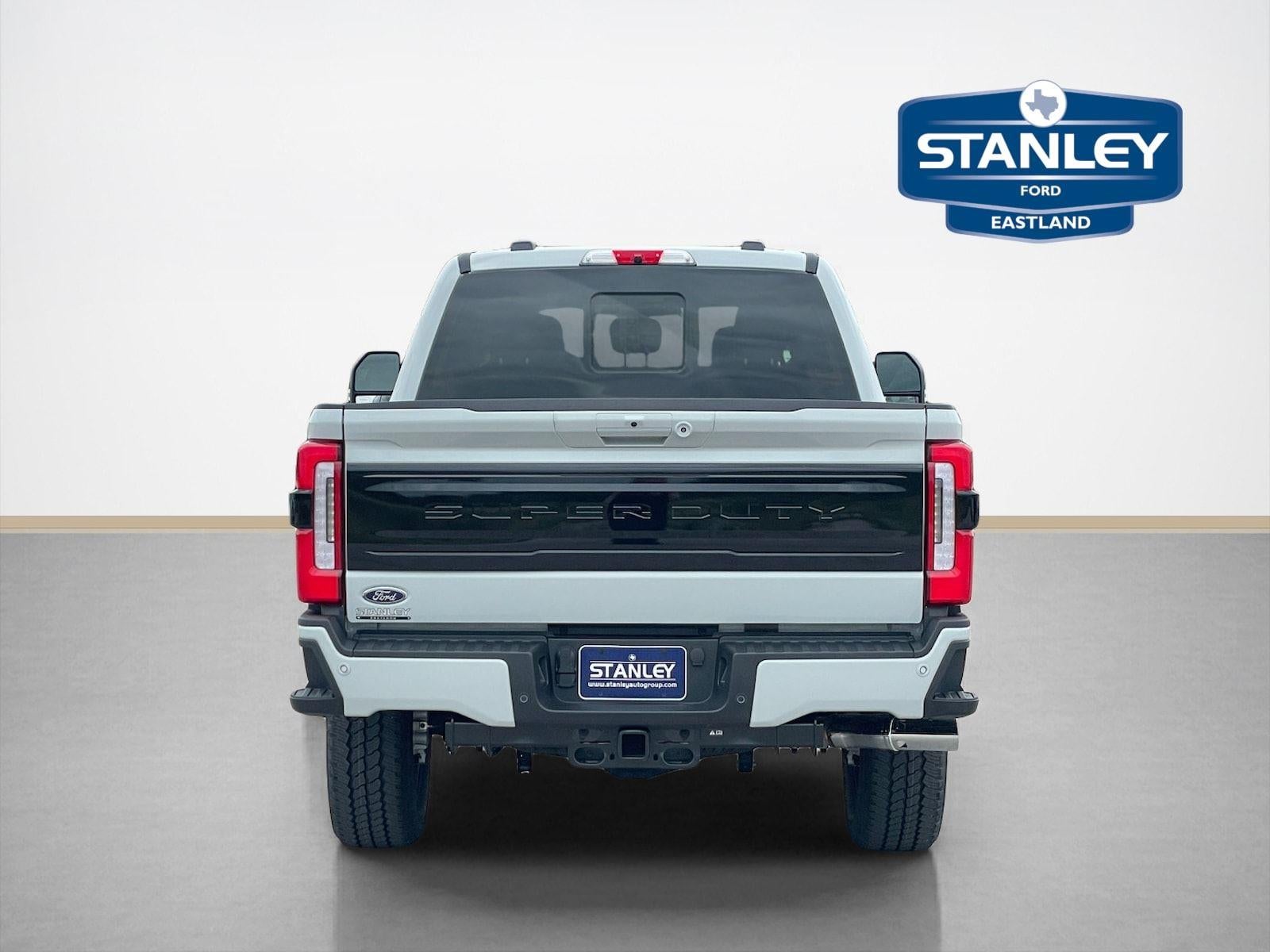 2026 Ford Super Duty F-250 SRW Platinum
