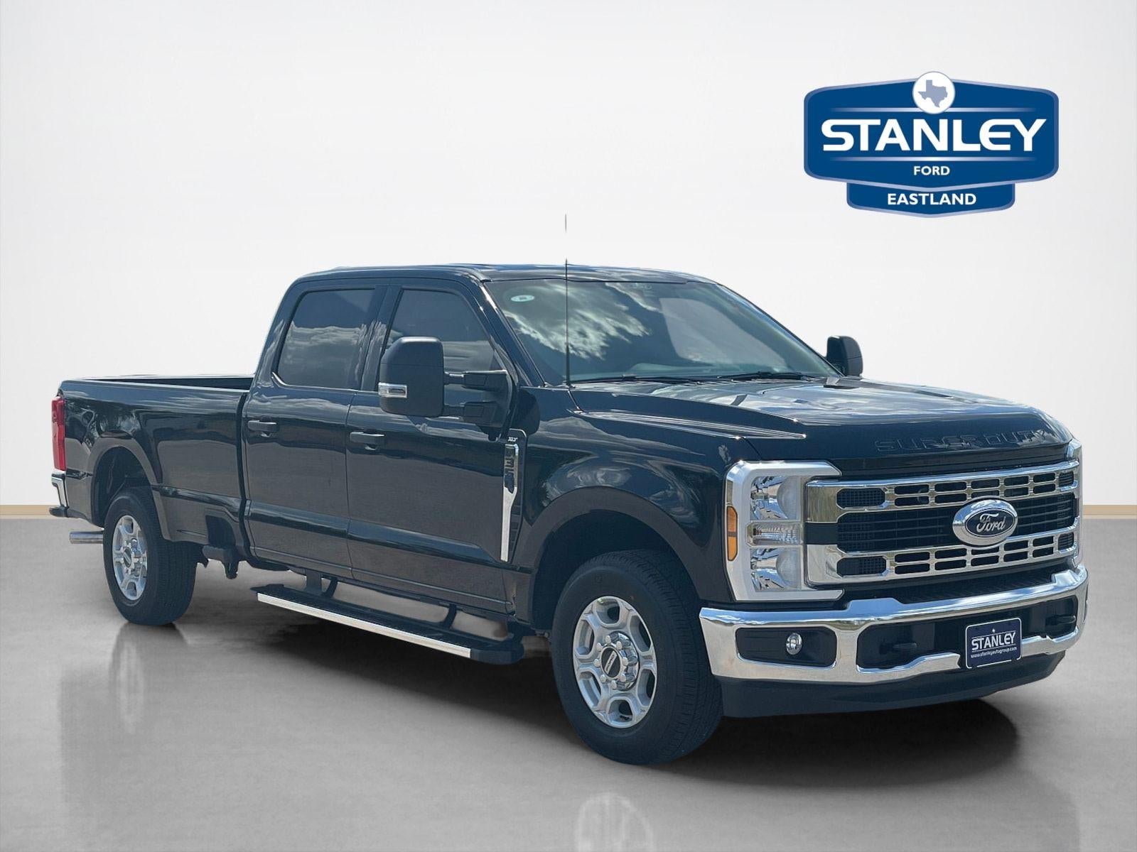 2026 Ford Super Duty F-350 SRW XLT