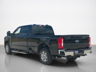2026 Ford Super Duty F-350 SRW XLT
