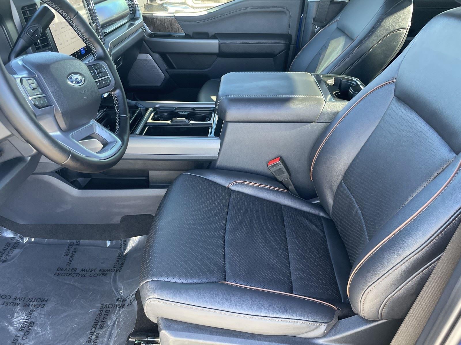 2026 Ford Super Duty F-350 SRW LARIAT